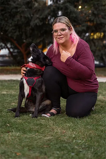 Vanessa Reinhart & Bella